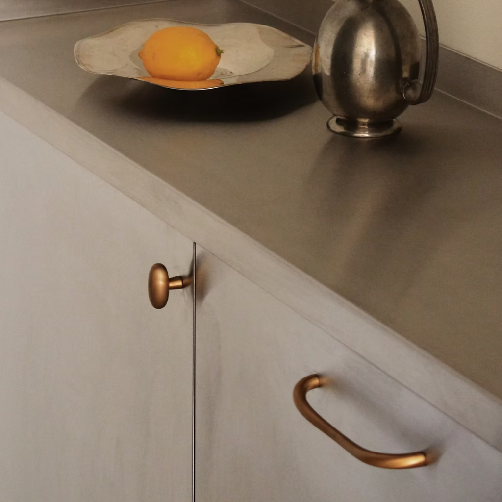Blunt Knob - Image 24