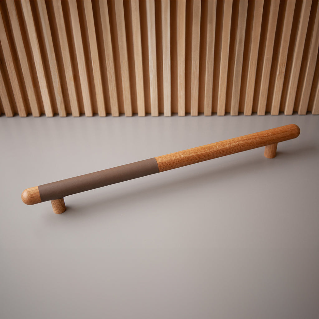 Chapman Wood Appliance Bar Pulls With Half Leather - Image 47