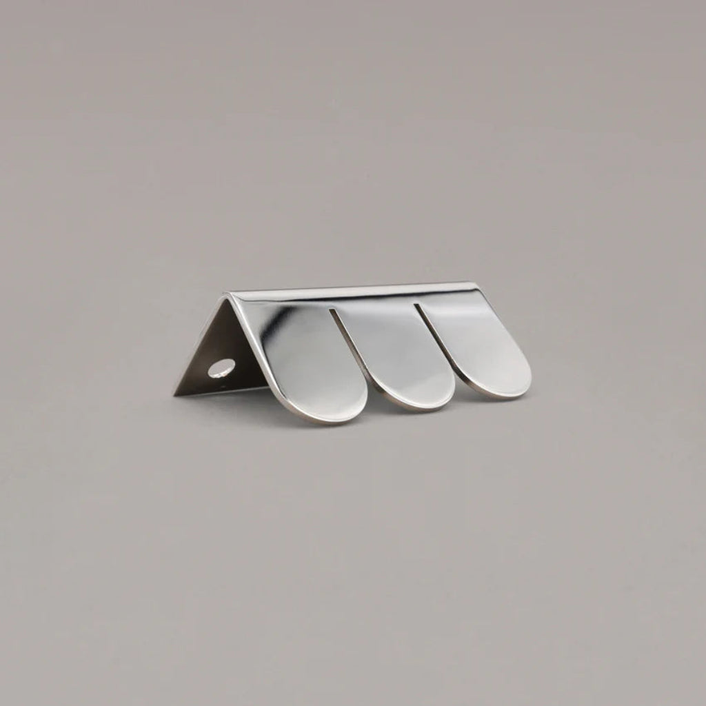 Circe Sweep Edge Pull - Image 10