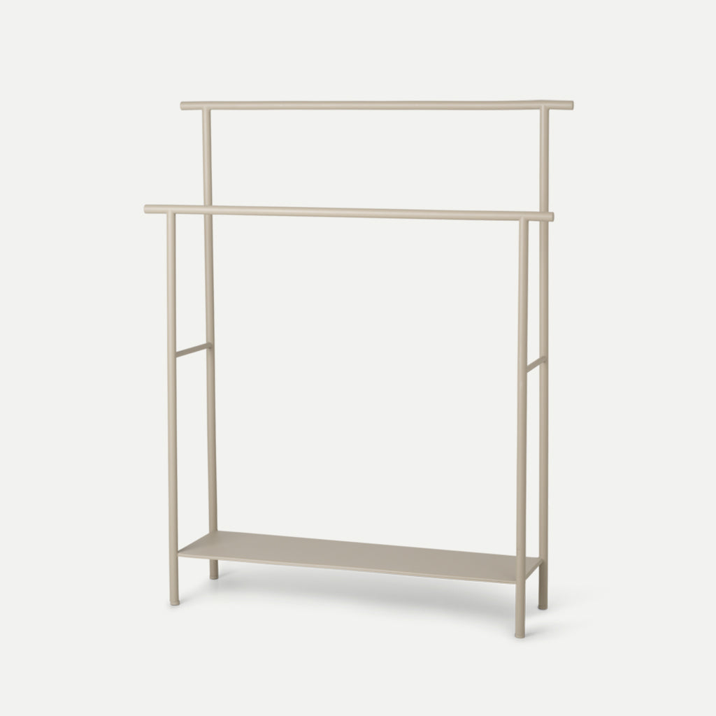 Dora Towel Stand