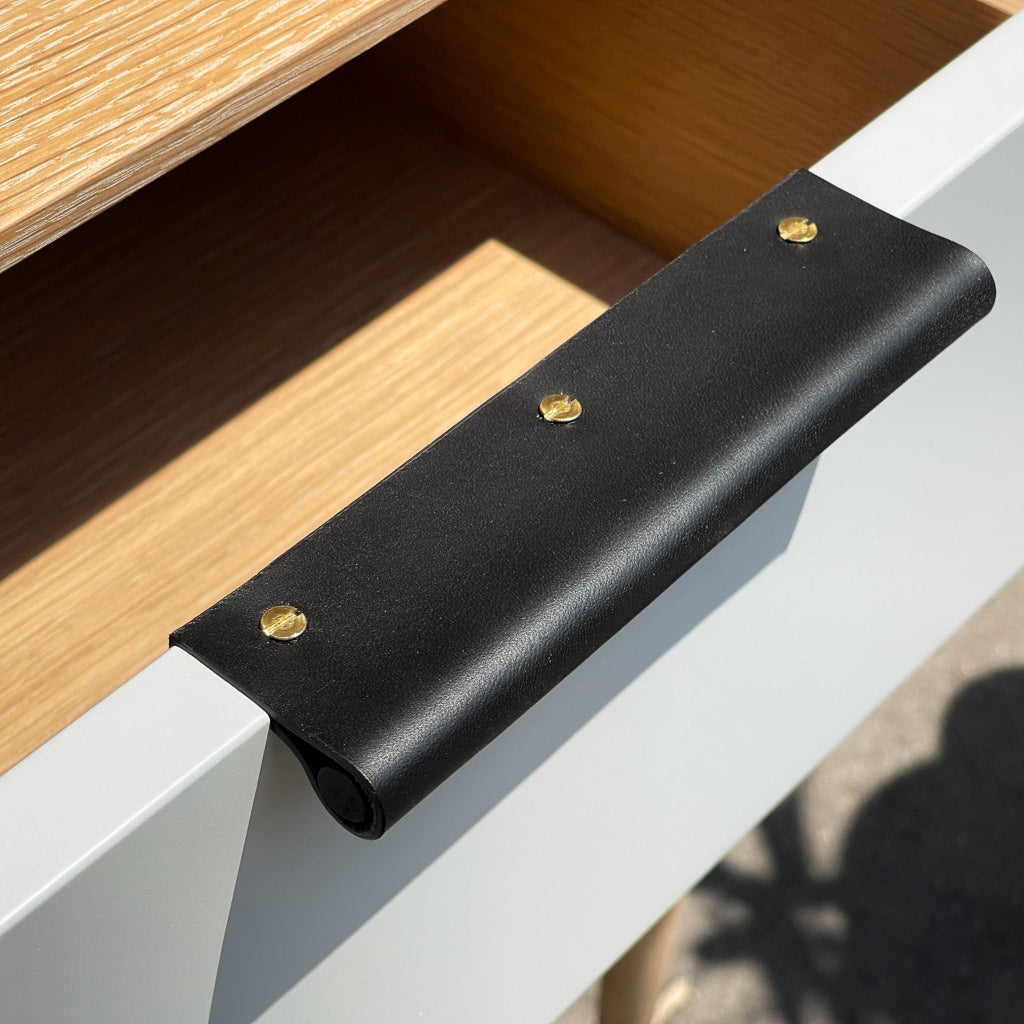 EP02 Leather Edge Pull: Matched Core - Image 2