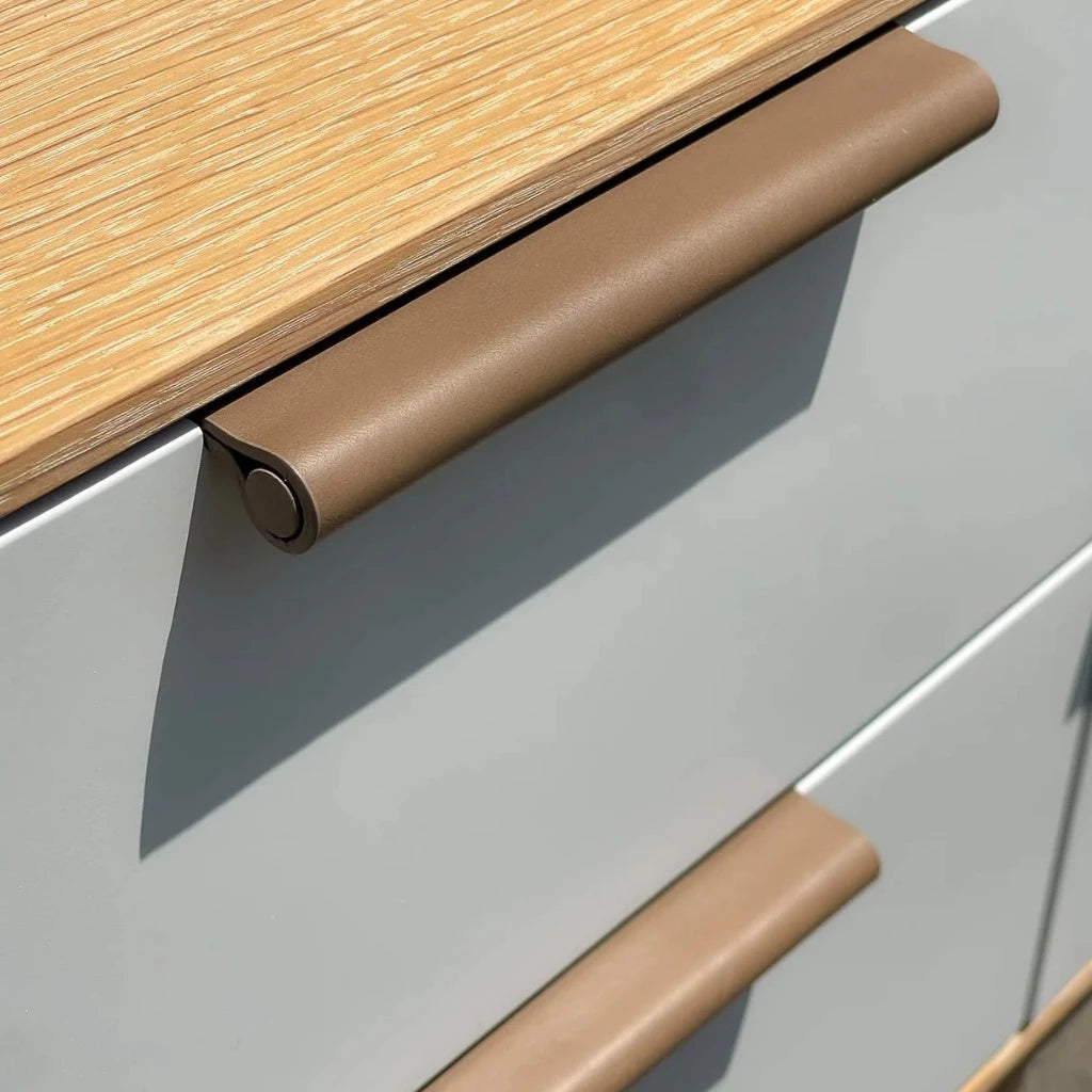 EP02 Leather Edge Pull: Matched Core - Image 3