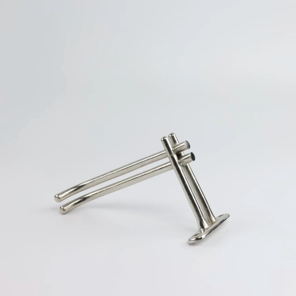 Forme No. 17 Toilet Roll Holder - Image 3