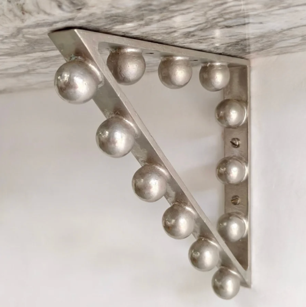Forme No. 30 Shelf Bracket - Image 7