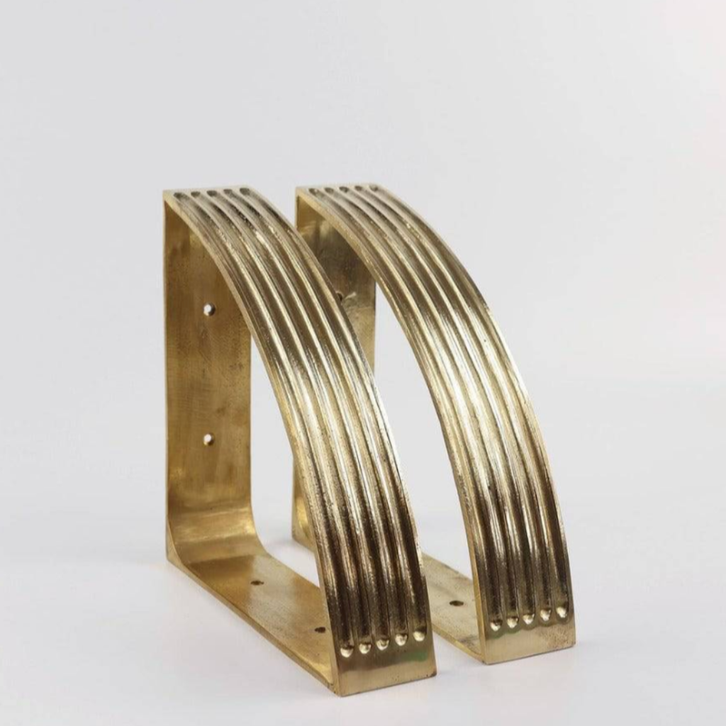 Forme No. 31 Shelf Bracket - Image 2
