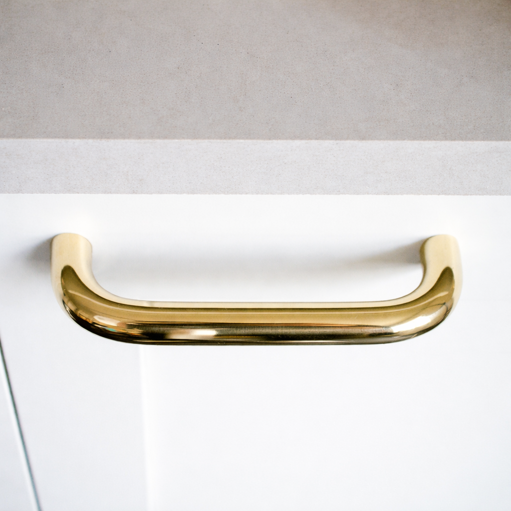 Grip Cabinet Pull Thick - Image 4
