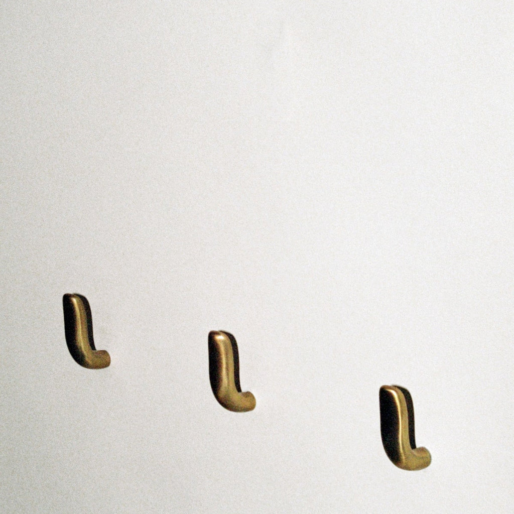 Iris Hook - Image 14