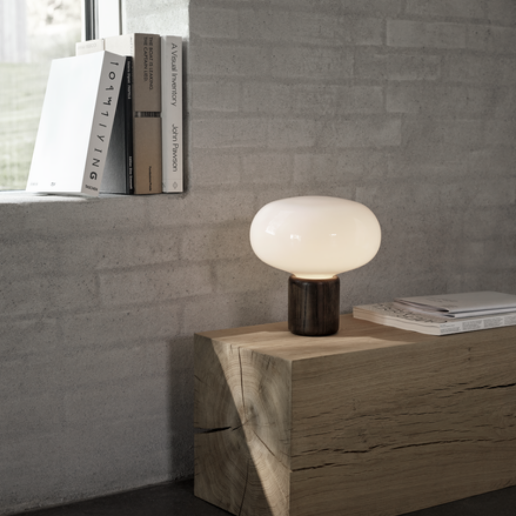 Karl-Johan Table Lamp