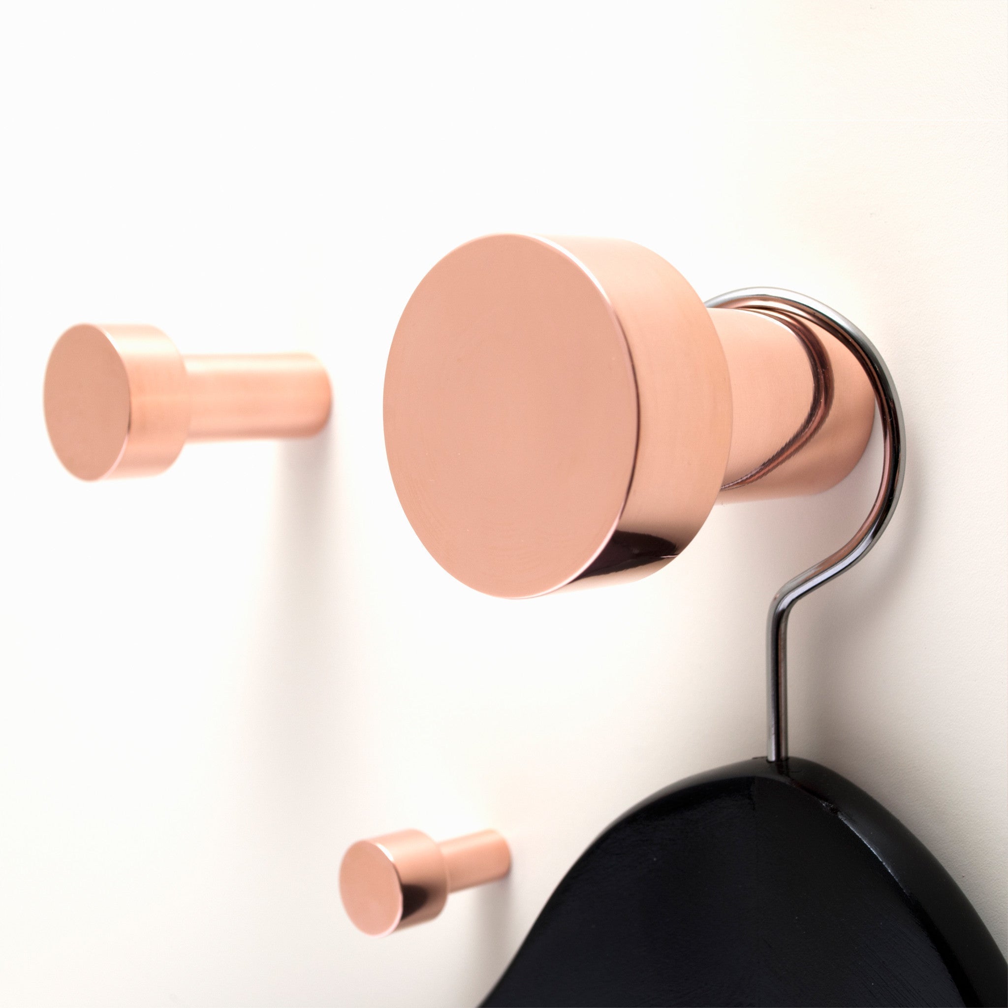 Large Dot Hook - Image 2