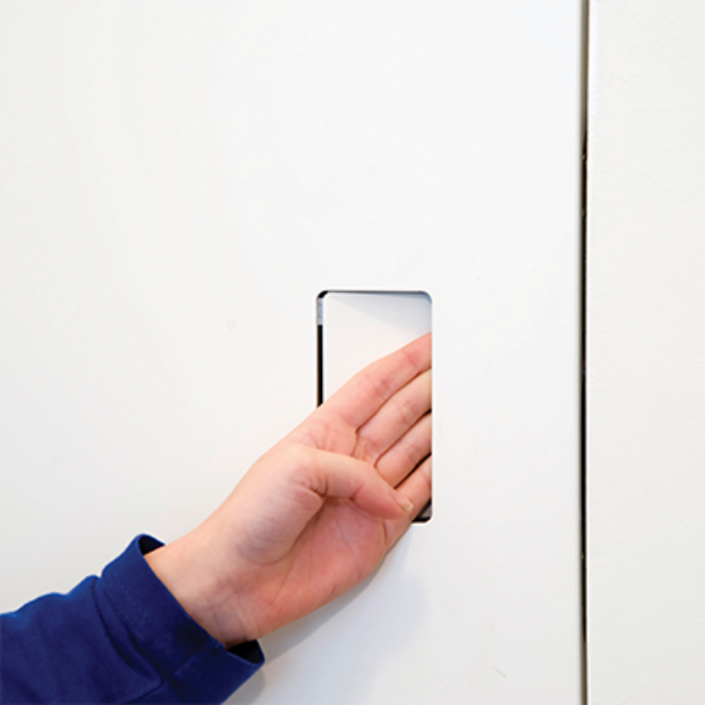 Noha Residential Swinging Door Latch - Image 9