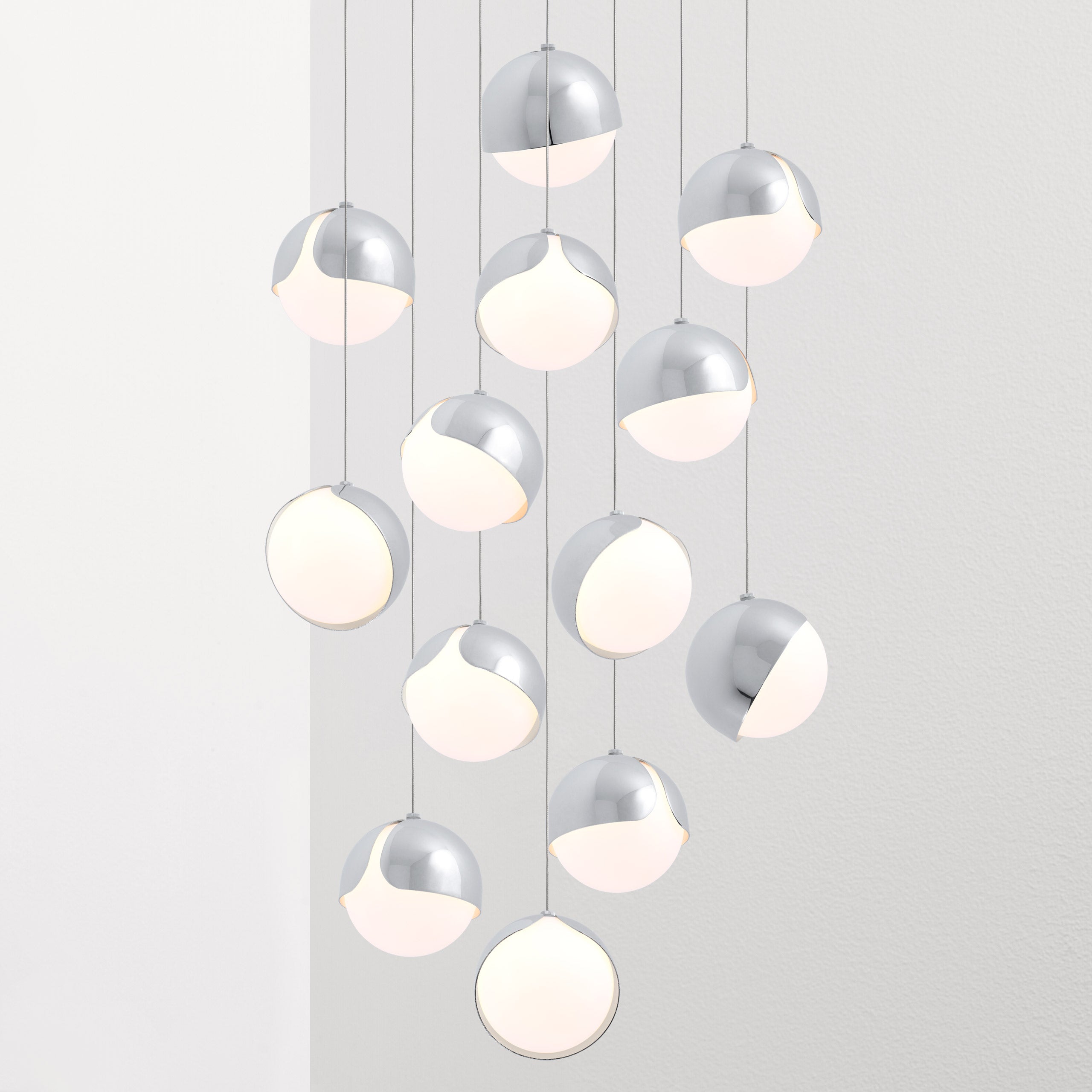 Ohm Chandelier Large - Image 5