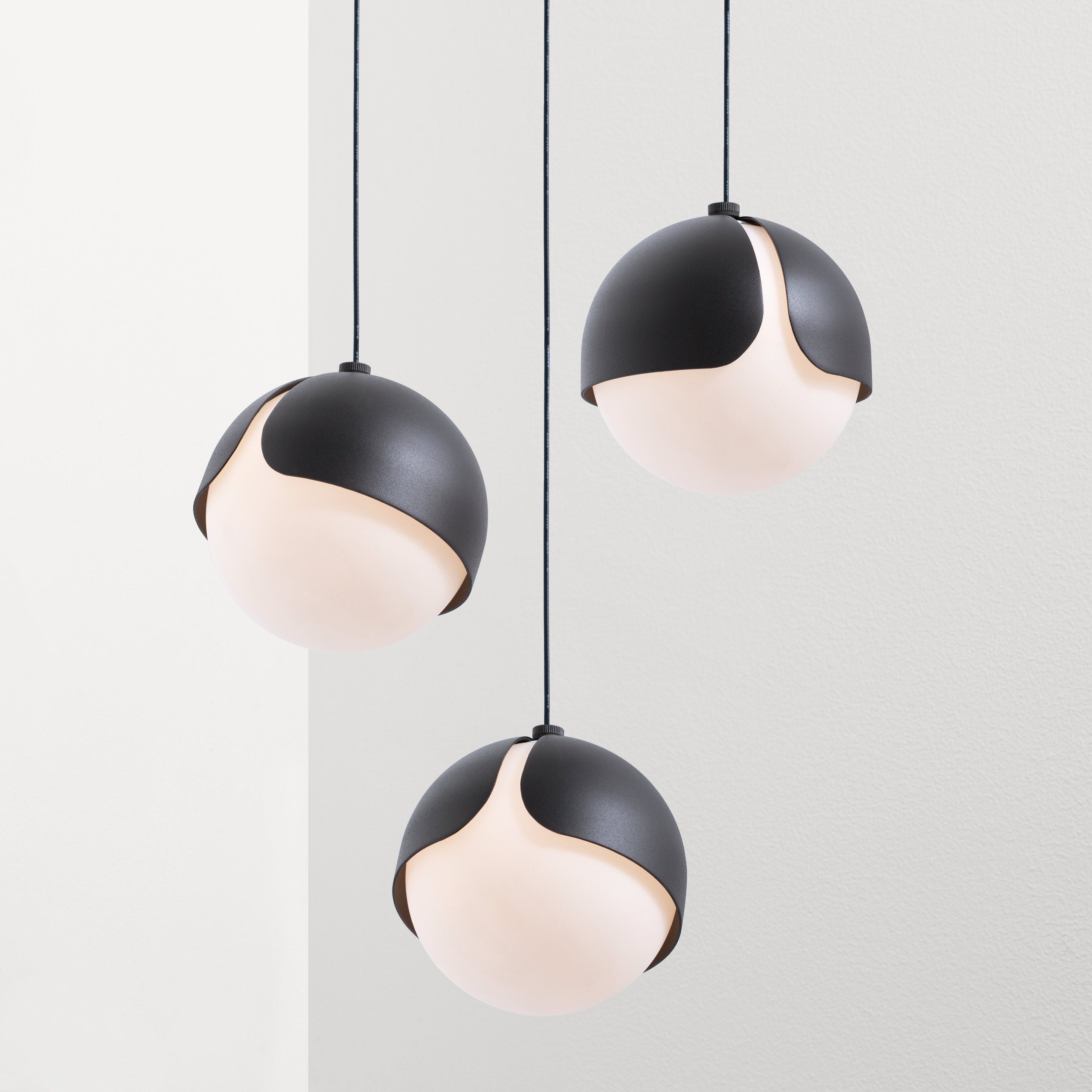 Ohm Chandelier Small - Image 10