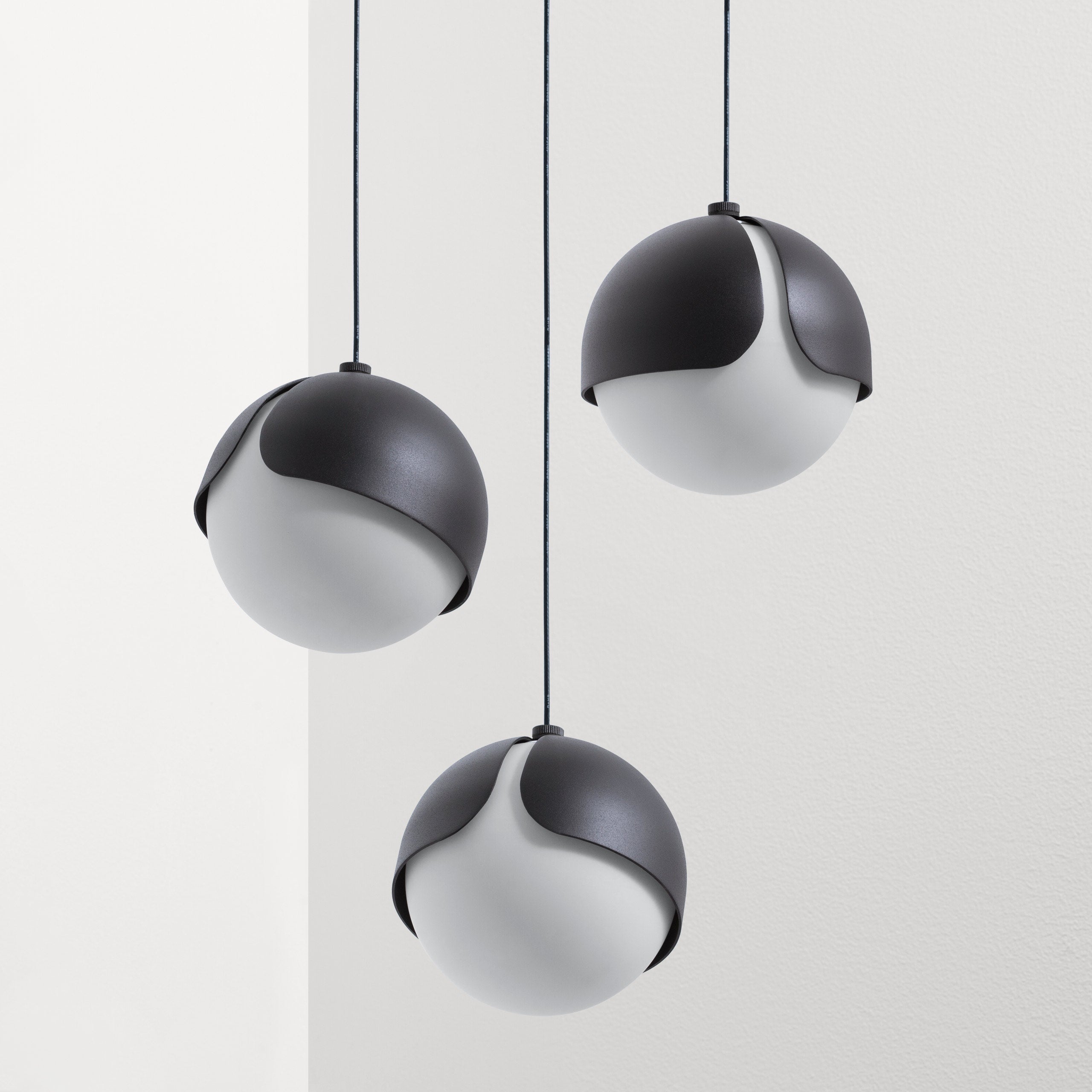 Ohm Chandelier Small - Image 11